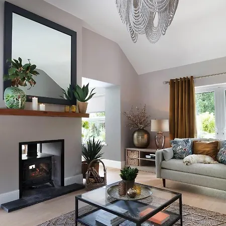 Luxurious Interior Designed * Kenmare