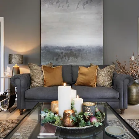 Luxurious Interior Designed Vila *